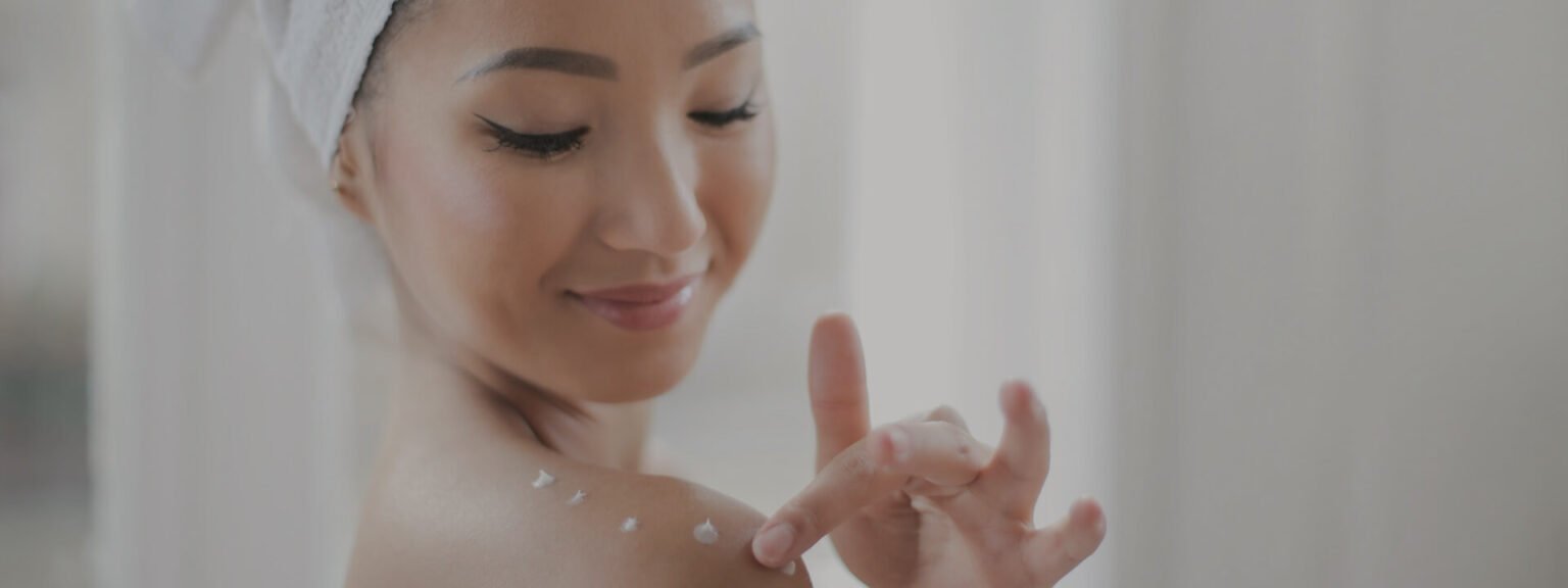Apie mus Skin Cleanser Template About Page Header Img Bg 1536x576